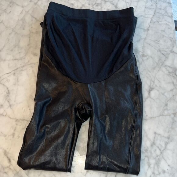 SPANX MAMA MATERNITY FAUX LEATHER LEGGINGS SMALL - Picture 4 of 8
